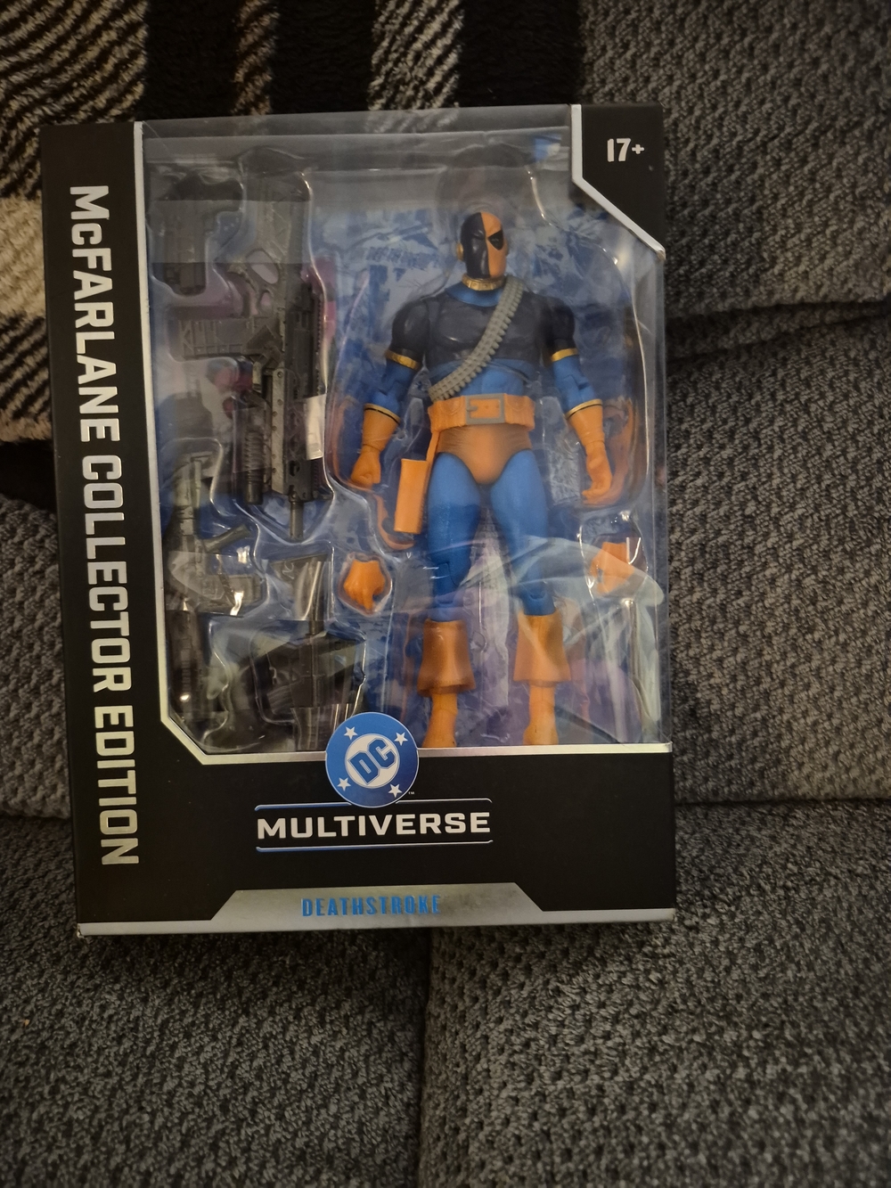 McFarlane Toys Collector Edition Deathstroke DC Multiverse Action Figure